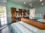 Wederverkoop - VILLA -
ORIHUELA COSTA - Costa Blanca