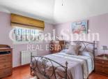 Revente - VILLA -
TORREVIEJA - La Mata
