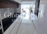 Resale - APARTMENT -
TORREVIEJA - Center