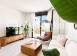 Nueva construcción  - VILLA -
BAÑOS Y MENDIGO - Altaona Golf