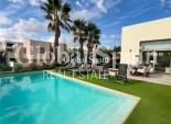 Resale - VILLA -
BENIJÓFAR - Costa Blanca