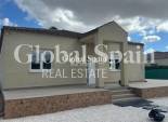 Resale - VILLA -
CATRAL - Costa Blanca