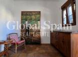 Resale - VILLA -
CALLOSA D'EN SARRIÀ - Callosa De Ensarrià