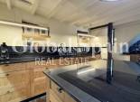 Resale - VILLA -
RELLEU - Inland