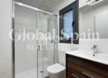 Wederverkoop - APPARTEMENT -
TORREVIEJA - Estacion de autobuses