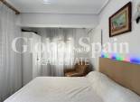 Wederverkoop - APPARTEMENT -
TORREVIEJA - Estacion de autobuses