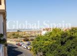 Revente - APPARTEMENT -
TORREVIEJA - La Mata pueblo