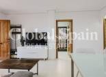 Resale - VILLA -
TORREVIEJA - Costa Blanca