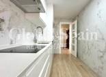 Resale - APARTMENT -
TORREVIEJA - Center
