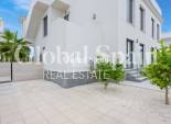 Resale - APARTMENT -
CIUDAD QUESADA