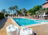 Wederverkoop - VILLA -
ELCHE - Costa Blanca