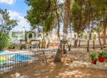 Wiederverkauf - VILLA -
TORREVIEJA - LOS BALCONES - LOS ALTOS