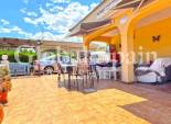 Odsprzedaż - WILLA  -
TORREVIEJA - 