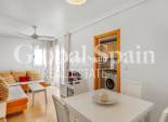 Wederverkoop - APPARTEMENT -
TORREVIEJA - Nueva Torrevieja