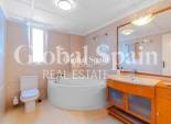 Wederverkoop - VILLA -
TORREVIEJA - La Mata