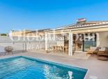 Revente - VILLA -
TORREVIEJA - El Chaparral