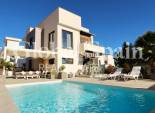Resale - VILLA -
LA NUCÍA - Costa Blanca