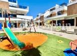 Wederverkoop - APPARTEMENT -
PILAR DE LA HORADADA - Costa Blanca