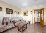 Wederverkoop - APPARTEMENT -
TORREVIEJA - Torrevieja