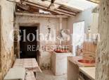 Venta - CASA -
LOS MONTESINOS