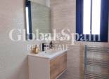 Wederverkoop - PENTHOUSE -
TORREVIEJA - Playa del Cura