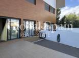 Resale - Apartment -
ORIHUELA COSTA - VILLAMARTÍN