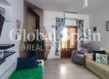 Resale - VILLA -
GEA Y TRUYOLS - Inland