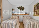 Wiederverkauf - WOHNUNG -
CABO ROIG - Costa Blanca