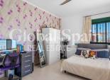 Wederverkoop - VILLA -
CIUDAD QUESADA