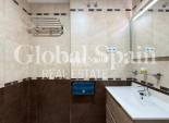Wederverkoop - APPARTEMENT -
TORREVIEJA - Playa del Cura