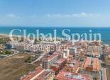 Wederverkoop - PENTHOUSE -
TORREVIEJA - La Mata pueblo