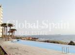 Revente - APPARTEMENT -
TORREVIEJA - Punta Prima