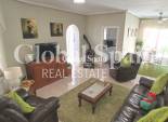 Revente - VILLA -
VILLAMARTÍN - Costa Blanca
