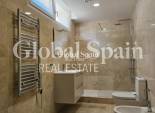 Wiederverkauf - VILLA -
LA ZENIA - Costa Blanca