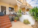 Resale - HOUSE -
CIUDAD QUESADA - Lo Marabú