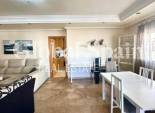 Wederverkoop - APPARTEMENT -
TORREVIEJA - Torrevieja