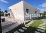 Neubau - VILLA -
CALASPARRA - Coto riñales