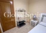 Revente - APPARTEMENT -
GUARDAMAR DEL SEGURA