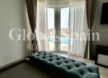 Resale - VILLA -
CIUDAD QUESADA