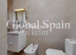 Odsprzedaż - WILLA  -
TORREVIEJA - 
