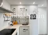 Wederverkoop - APPARTEMENT -
TORREVIEJA - Center
