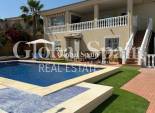 Wederverkoop - Villa -
ALGORFA - Lomas de Juliana