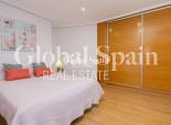 Revente - APPARTEMENT -
TORREVIEJA - Center
