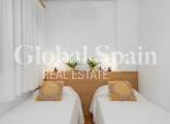 Resale - APARTMENT -
GUARDAMAR DEL SEGURA