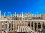 Resale - HOUSE -
ORIHUELA COSTA - VILLAMARTÍN