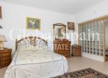 Resale - VILLA -
JACARILLA - Inland