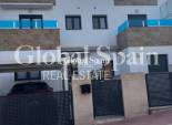 Wederverkoop - HUIS -
BIGASTRO - Comunidad Valenciana