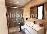 Resale - VILLA -
VILLAMARTÍN - Costa Blanca
