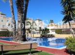 Resale - VILLA -
VILLAMARTÍN - Costa Blanca