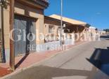 Resale - HOUSE -
ROLDÁN - Inland
